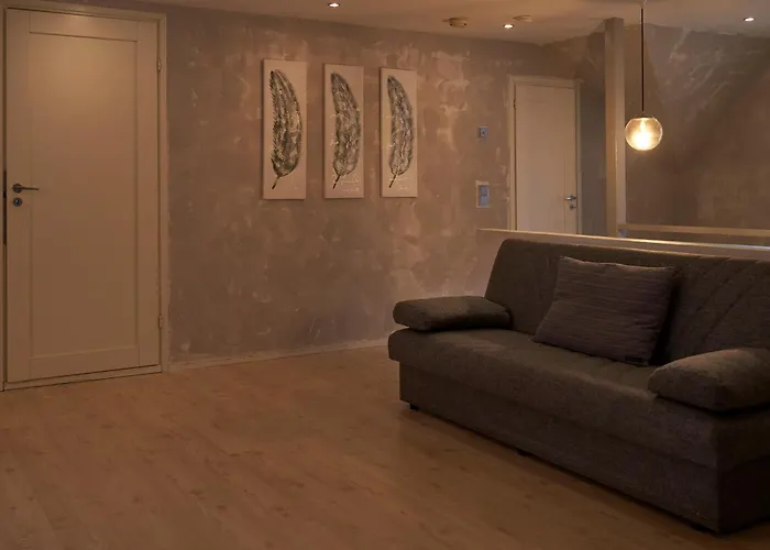 Salo-city 1 Prázdninový dům *